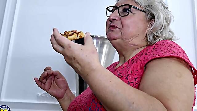 Granny gets soaked in sperm after trying sex a little too hard