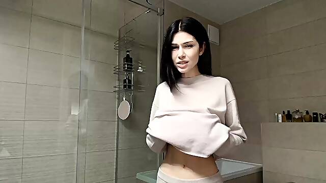 Amateur super hot brunette masturbating 3 mp4