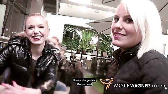 Lucy Shines deutschland scene by Wolf Wagner Com