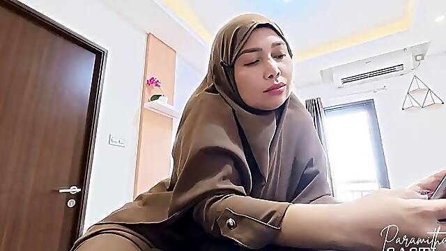 My Hijab Neighbor Get Fucked When Asking for Help Fixing Tap Water