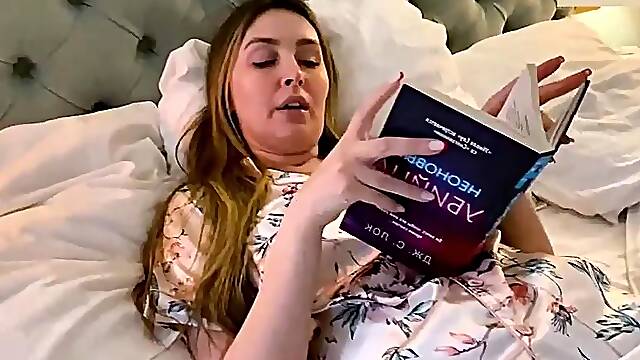 Yeah cum inside me please!. Fucked stepmom in hotel room after party