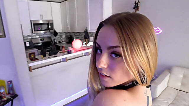 Sex with cutie Anna Clouds and load on the face