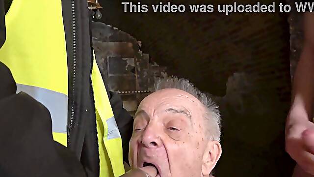 Dirty Gunther faminto por rola mamando dois garot es