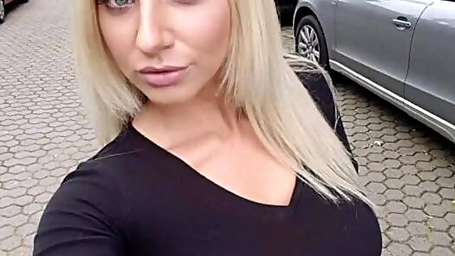 ScrewMeToo Lascivious Large Breasts Golden-Haired Doxy Screws