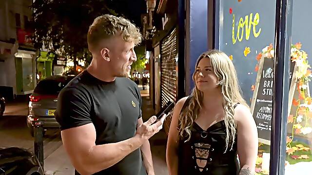 Blonde with long hair Roxy Mae fucks with her guy in pov