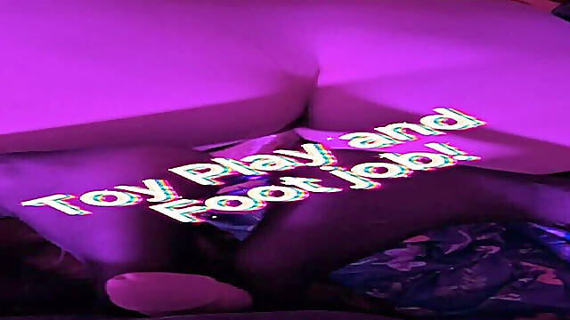 Sex Toy Play with a Nylon Foot Job, Cumming on Her Feet!