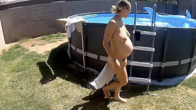 Impregnated in the Backyard Then Pregnant Pool Sex with Big Belly