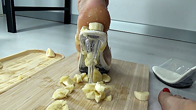 I Crush Bananas with My High Heels